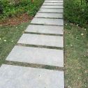 抚州 芝麻黑小区踏步、汀步石铺装效果