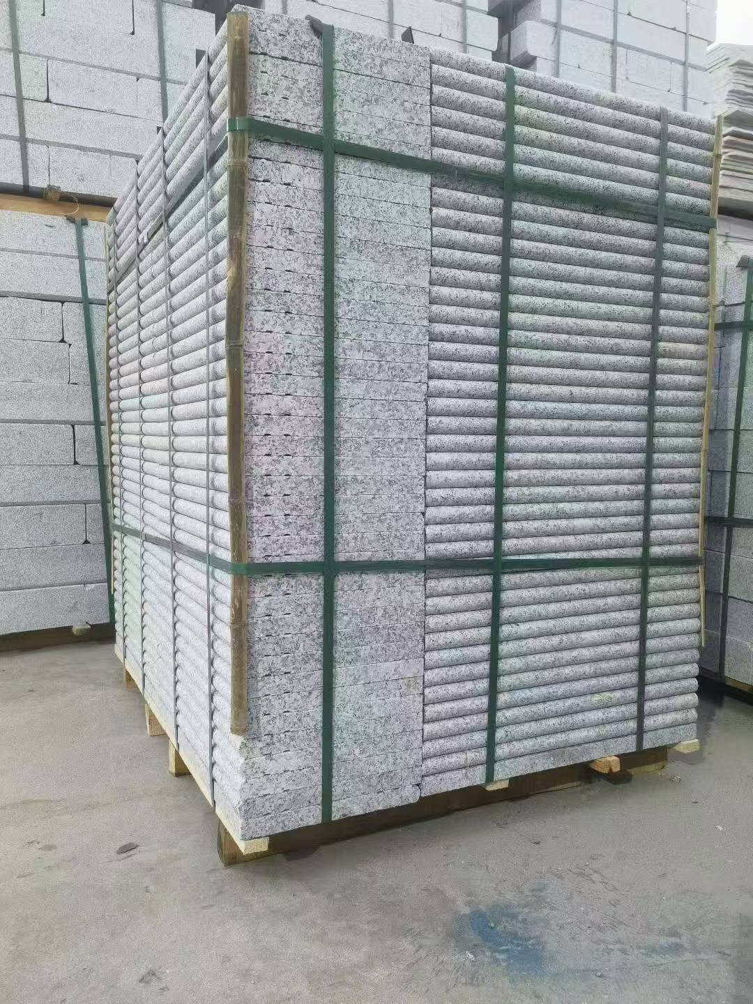 抚州 芙蓉白3公分厚磨圆边、拉槽，楼梯踏步