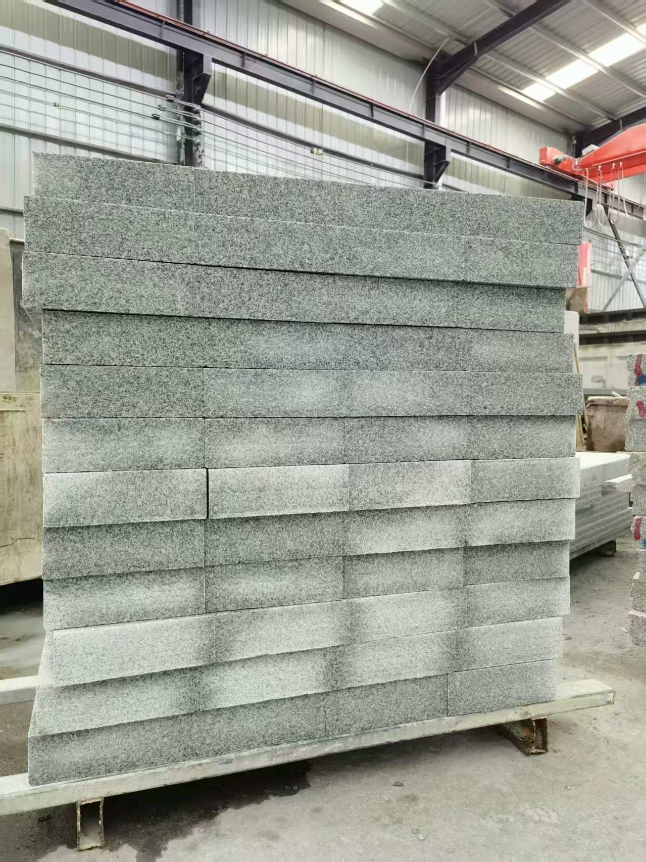 抚州 芝麻白10公分300*600广场地铺，A料定制，尺寸标准，厚薄均匀